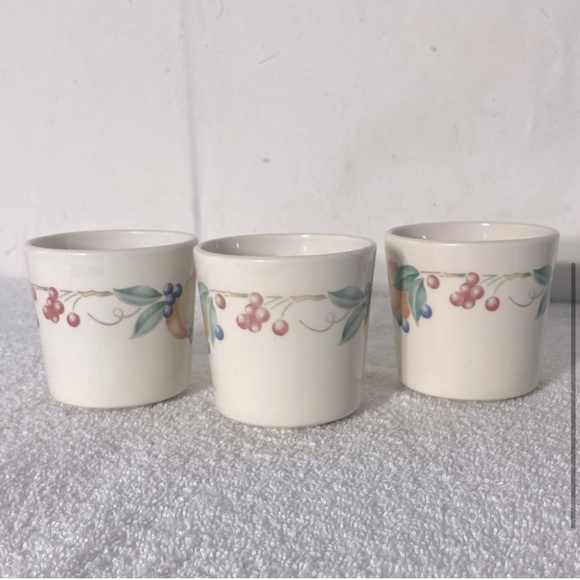 Vintage Corningware Abundance Fruit Pattern Coffee Cups x3 - Picture 4 of 8